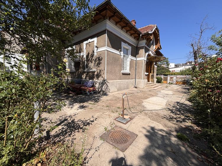 Casa Interbelica - Teren 1013 mp - Foisorul de Foc - Comision 0%
