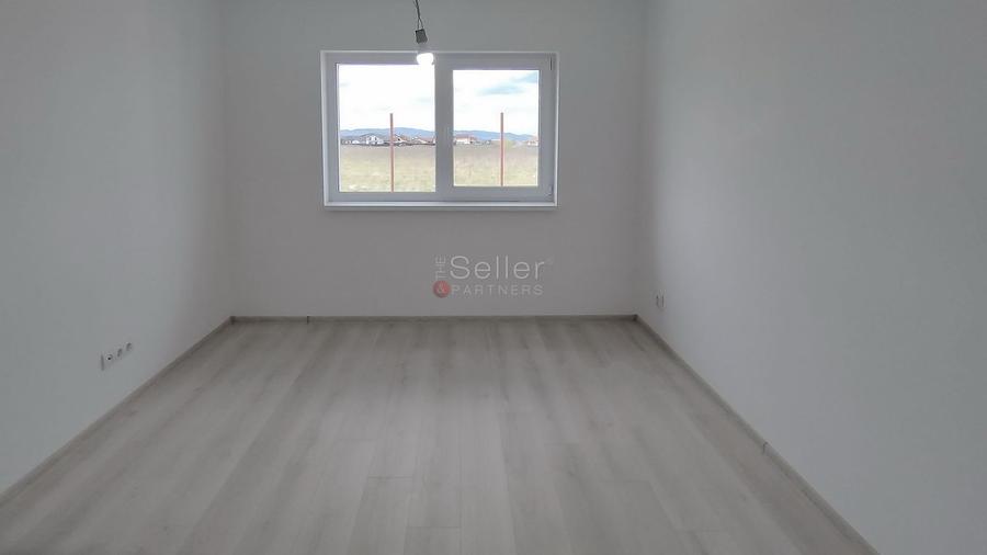 Vila Construtie Noua- Sampetru
