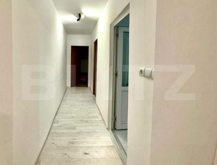 Apartament de vânzare 3 camere, 65 mp,etaj 1,Cetate