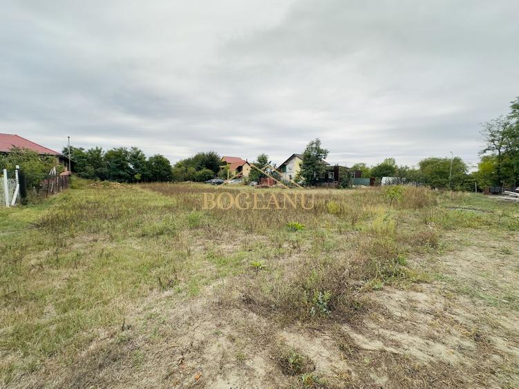BG96-Teren intravilan pt Duplex,Individuala,toate Utilitatile-Utvin