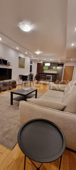 Apartament spatios cu 3 camere | garaj