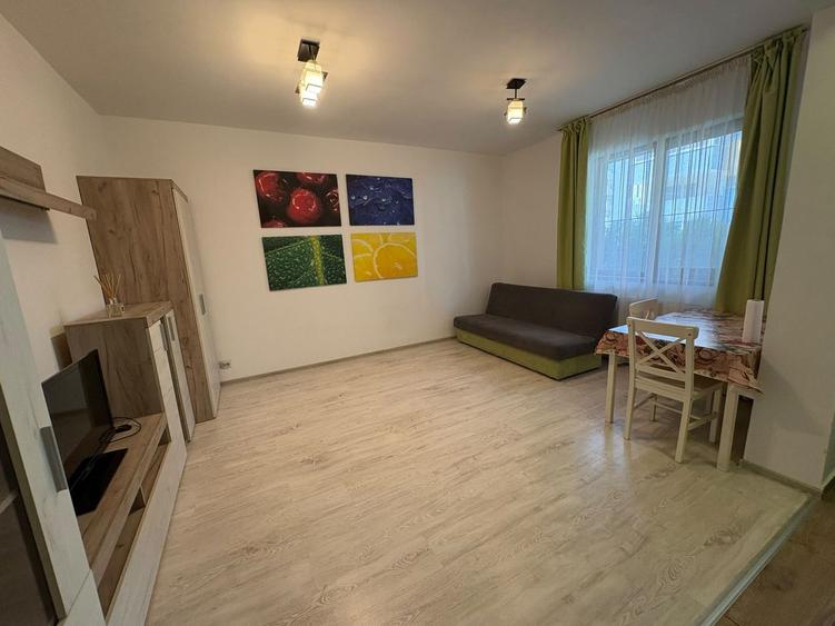 AP. 2 CAMERE - APARATORI, MOBILAT, PARCARE INCLUSA, METROU, COMIS 0%
