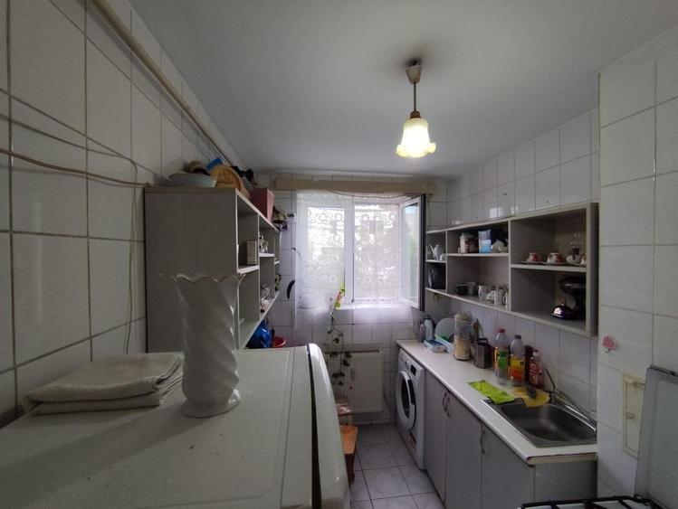 Ultracentral, 2 camere decomandat, zona Hale, 50.4mp Su.