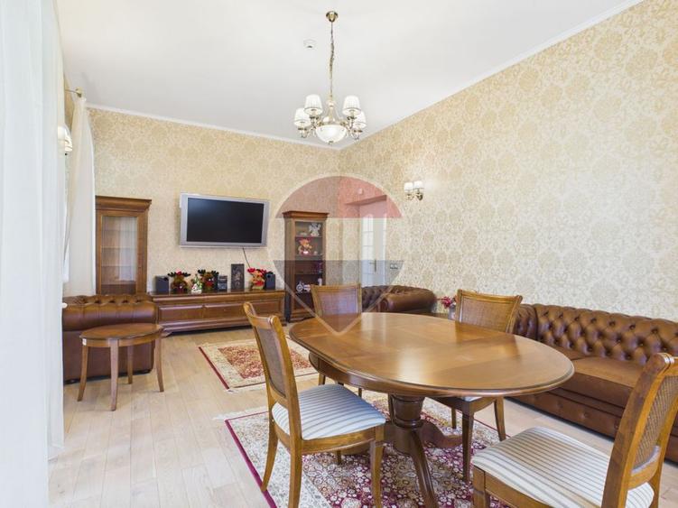 Casa vila pensiune cu 16 camere de vânzare oportunitate afacere