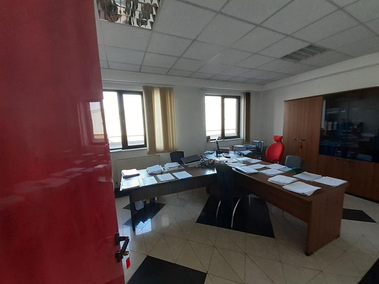 Birouri, hala si teren situate la sosea, zona Magurele, sector 5