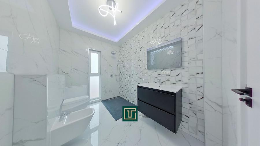 Penthouse 3 camere terasă panoramică cu vedere 300° Bloc nou Micălaca
