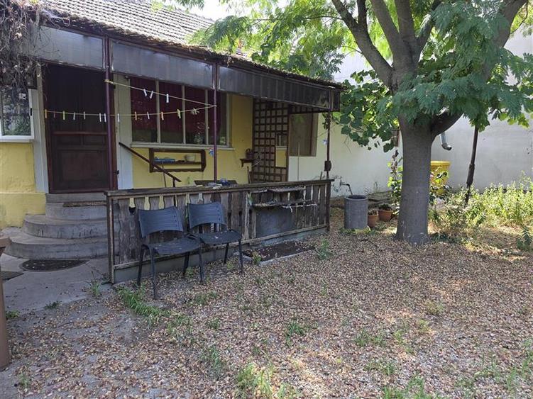 CASA DE VANZARE ZONA TABACOVICI