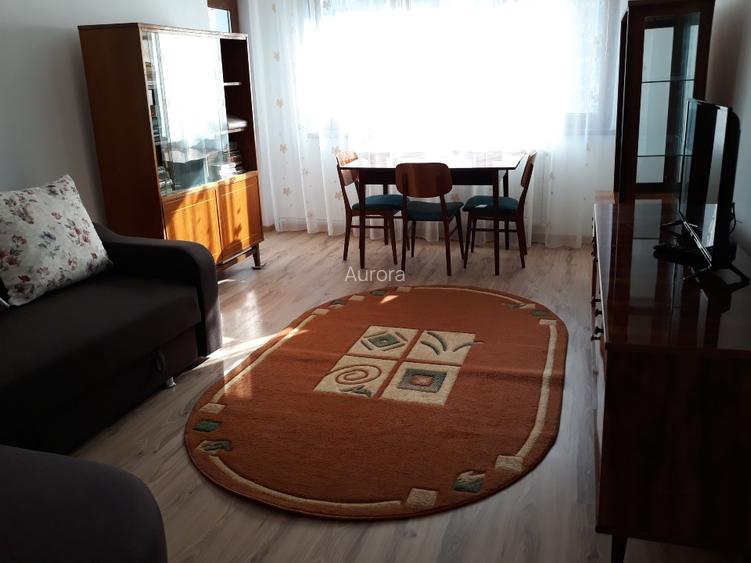 Închiriez apartament 2 camere în Huși - 2