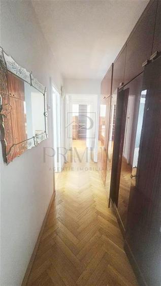 SOARELUI - 3 CAM - DECOMANDAT - BAIE RENOVATA - ETAJ 2 - BLOC IZOLAT - ZONA LINI