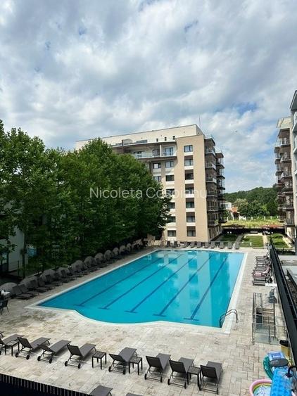 PROPIETAR apartament spatios 2 camere cu vedere deschisa catre piscina si Padure - 5