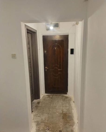 Apartament 3 camere decomandat 65 mp - Centru