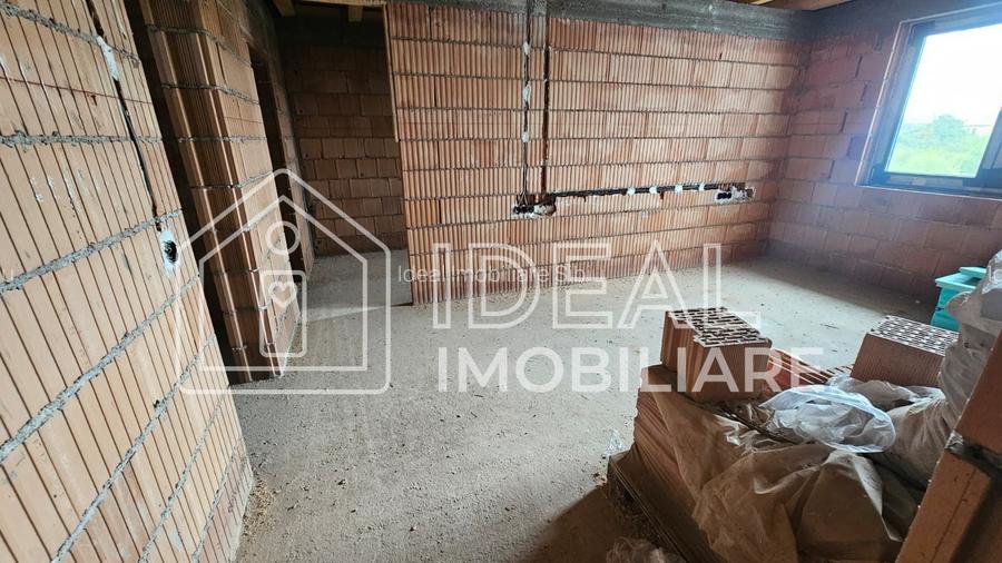 Casă individuală de vânzare – 263 mp utili – teren 500 mp – garaj dublu – Cartie