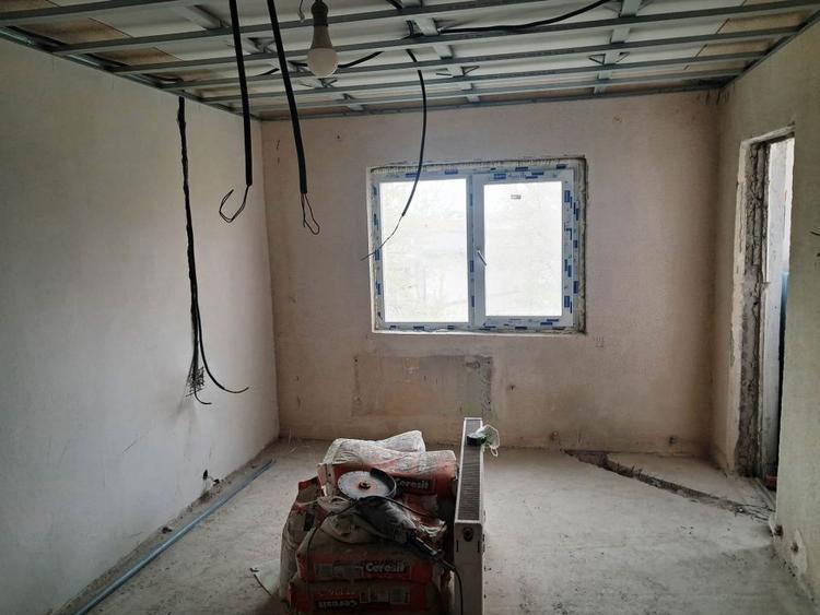 Apartament 3 camere Tg.Jiu