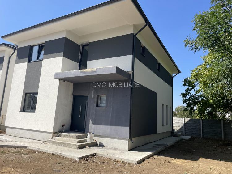 Domnești, vila individuala, 4 camere, suprafață 140mp, teren 400mp, utilitati - 4