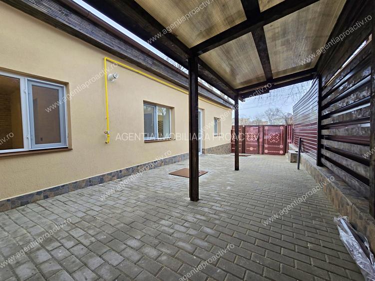 Casă individuală, renovată în 2025, zonă centrală, Str. Română. - 2