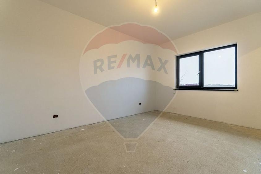 Comision 0% | Casă individuală la gri – Sânpetru, Str. Stadionului