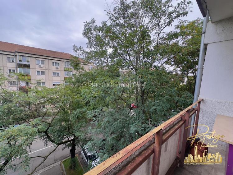 Apartament cu 2 camere de inchiriat in zona Decebal - Oradea - 12