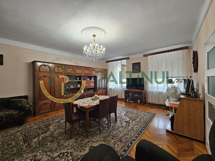 Apartament 2 camere de închiriat – Piața Mică, Sibiu, ultracentral, 70 mp