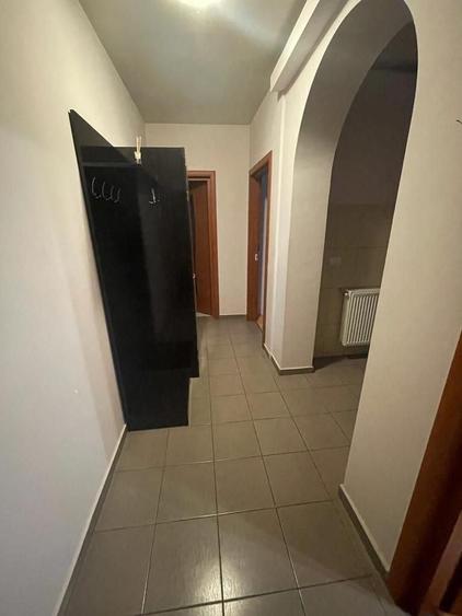 Inchiriez apartament 2 camere str Cumidava - Fundeni
