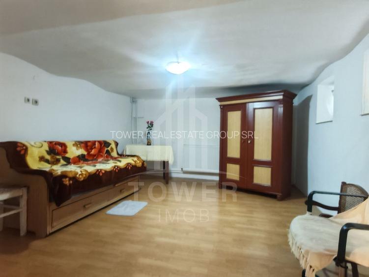 Casă individuală cu 3 camere, curte , în Sibiu, zona Lupeni - 3