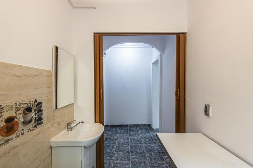 DRUMUL TABEREI | CETATEA HISTRIA | ROMANCIERILOR | 4 CAMERE | NEMOBILAT |