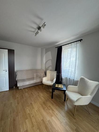 Apartament 2 camere în zona STRAZII ROMUL LADEA