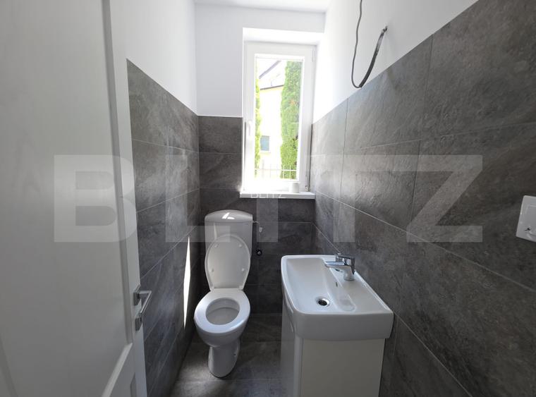 Casă de vânzare, 281 mp, zona Corunca
