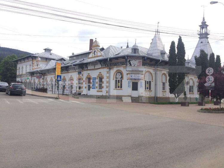 Clădire Istorică În Vatra Dornei