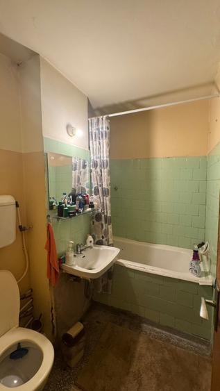 Pret Atractiv|Ap 4 Camere |Metrou Gorjului- 4 min| 4/4| De renovat