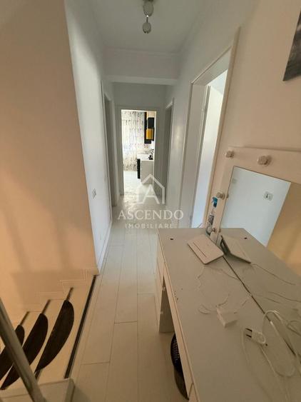 Casă modernă 4 dormitoare,mobilată cu 3 locuri de parcare – Chiajna