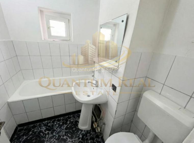 Apartament 3 camere Decomandat , Loc de Parcare -Rahova (MALCOCI) - 4
