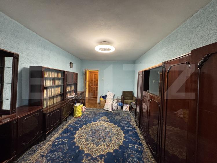 Apartament 2 camere, 55 mp, decomandat, zona Traian
