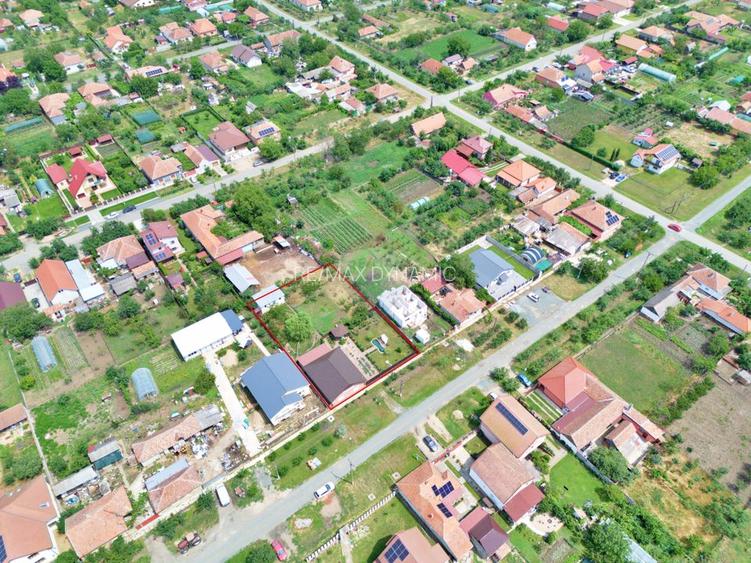 Casă mobilată și utilată, renovată complet, teren 1.410 mp - 22