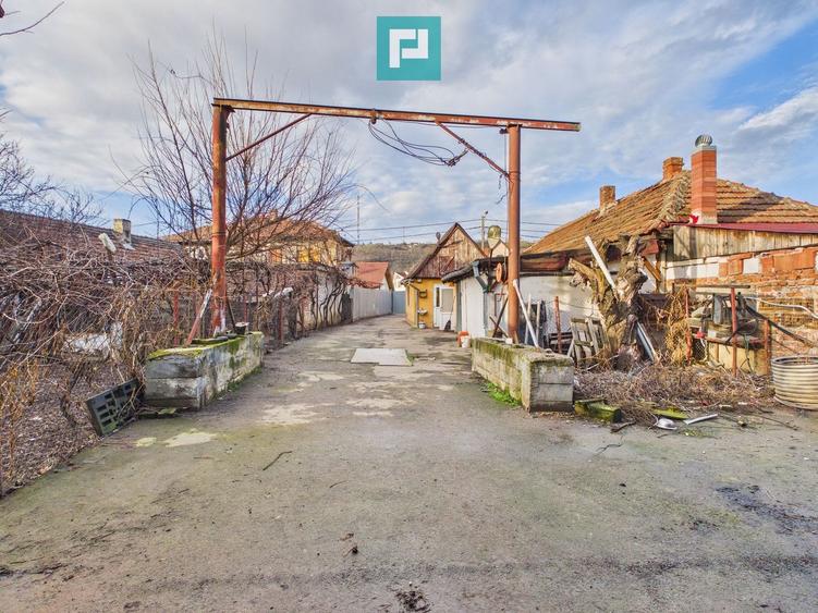 Preț redus la 64.000€! Casă/firmă Navigatorilor
