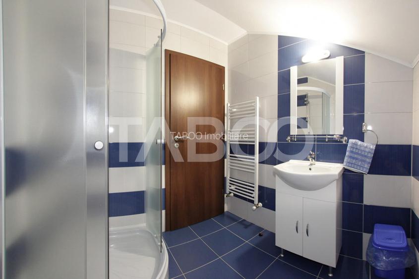 Pensiune de vanzare 10 camere 10 bai 343 mp utili Paltinis Sibiu - 19