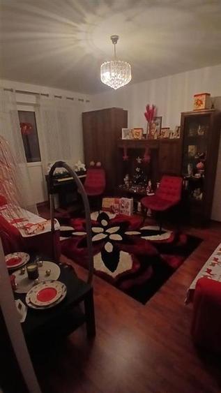 Apartament 2 camere Mircea cel Batran(sau schimb cu 3 camere)