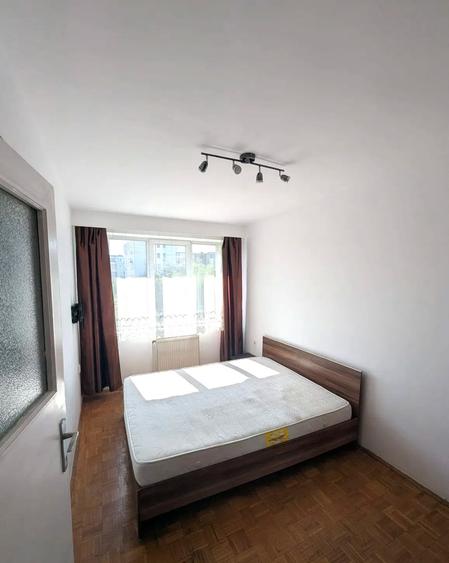 Apartament 2 camere decomandate, etaj 2, Ultracentral!