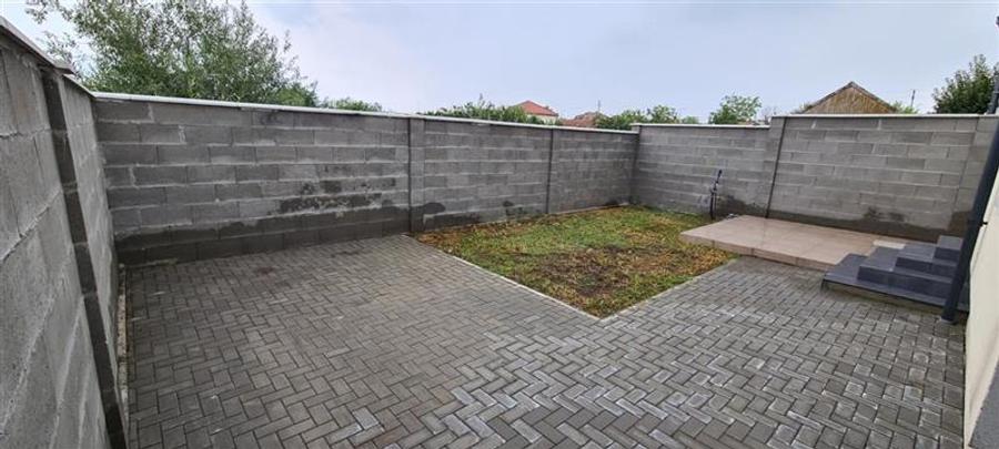 Casa tip duplex in Gai!
