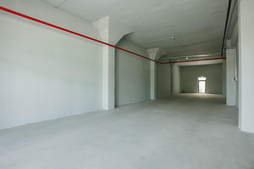 Spațiu Comercial 144 mp – Vizavi de Aeroport – Ideal Servicii / Coffee Shop