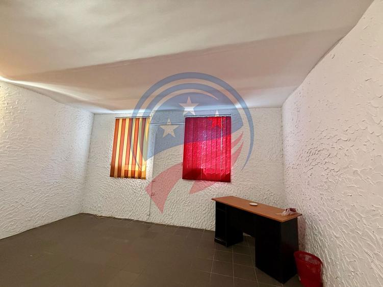Casa de vanzare-vis-a-vis de Casa Studenților/Craiova
