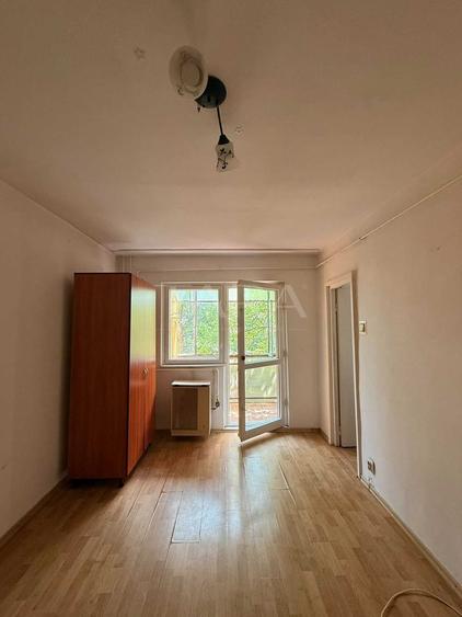 Garsonieră cu bucătărie separată și balcon, Marasti.