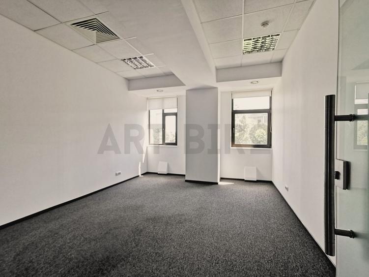 Zero comision, 110-320mp birou mobilat Aviatiei parcare, 8 minute [M]