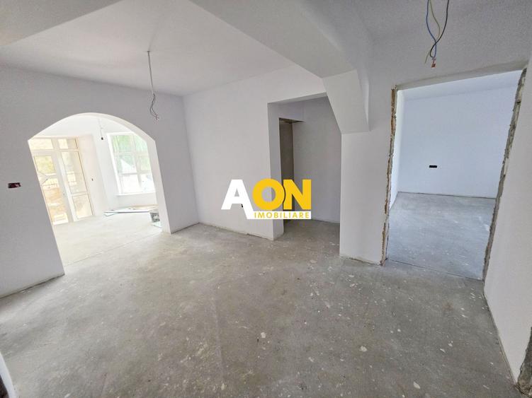 Apartament tip duplex, D+P, 5 camere, la cheie, 450 mp teren, Barabant