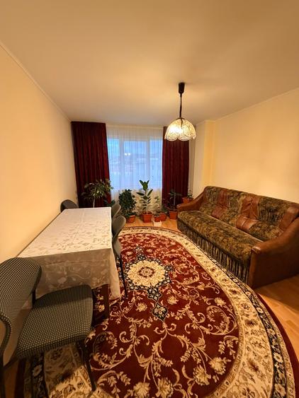 Apartament 3 camere 68mp zona centrala mobilat -finisat 75.000eur neg