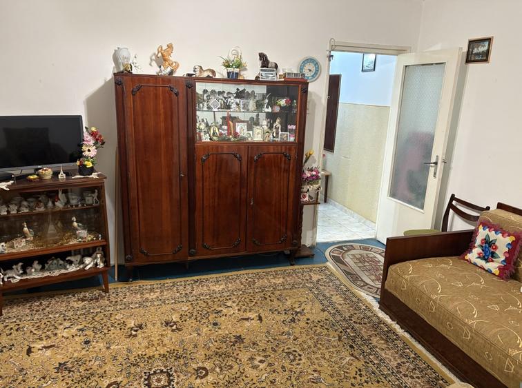 Apartament 2 camere, confort 2 Vest - Cosminele