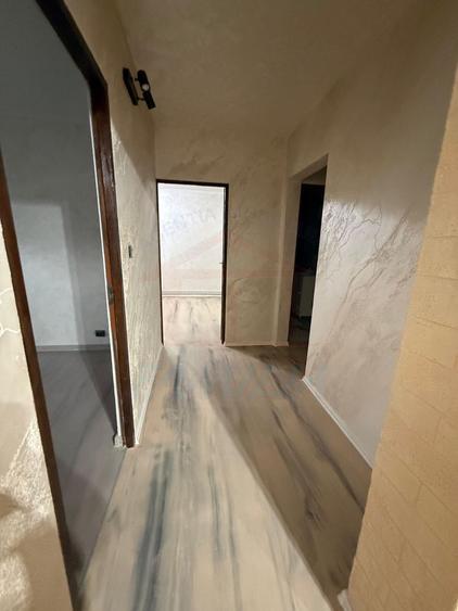 🏡 De închiriat 3 camere nemobiltate, Port, 500 Euro/luna