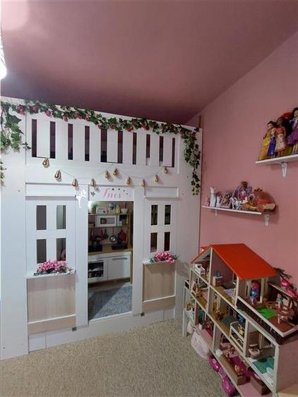 Apartament superb cu 4 camere, in Confectii!
