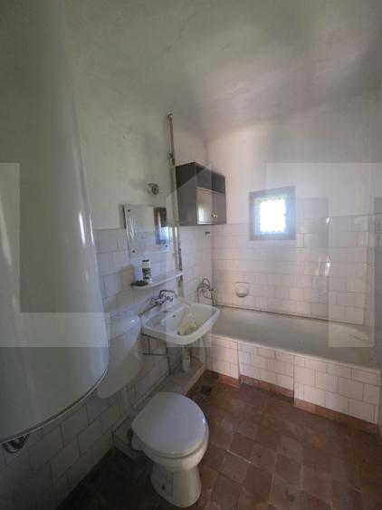Casa individuala, teren intravilan 3409 mp, zona Dalnic.