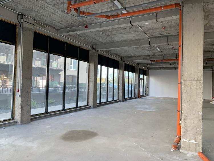 SPATIU COMERCIAL
