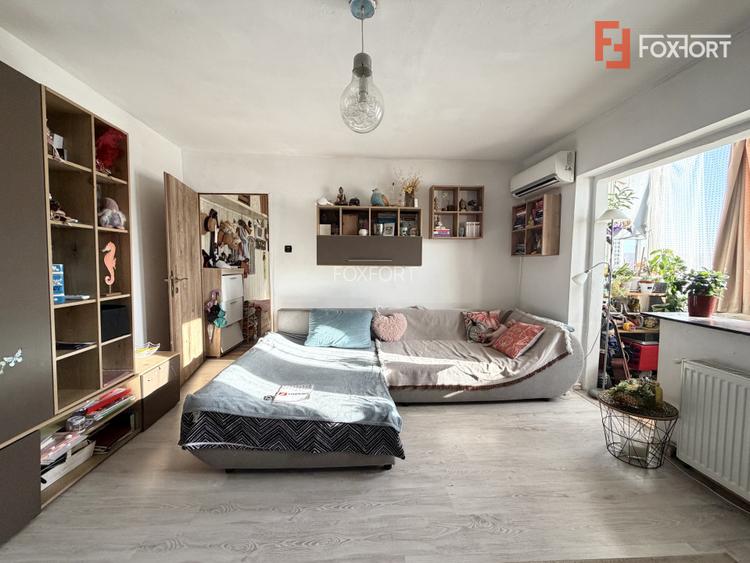 Apartament cu 2 camere - 50 mp, semidecomandat, zona Sagului - 3